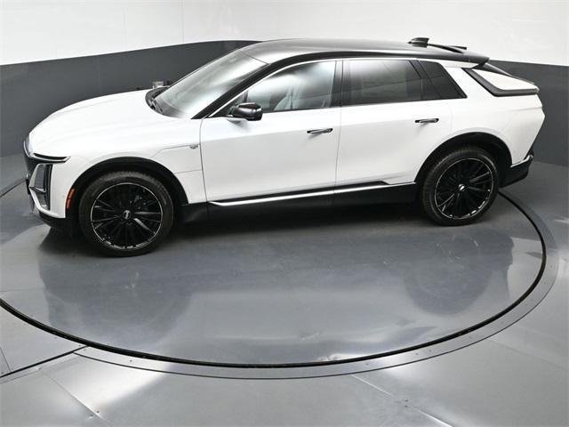 new 2025 Cadillac LYRIQ car, priced at $69,010