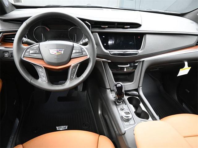new 2025 Cadillac XT5 car, priced at $56,110
