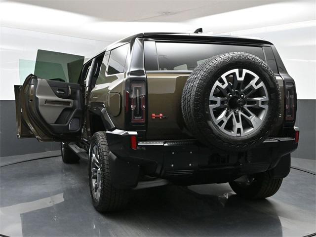 new 2025 GMC HUMMER EV SUV car