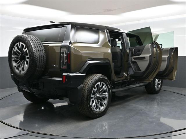 new 2025 GMC HUMMER EV SUV car