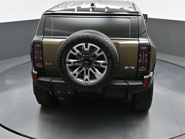 new 2025 GMC HUMMER EV SUV car