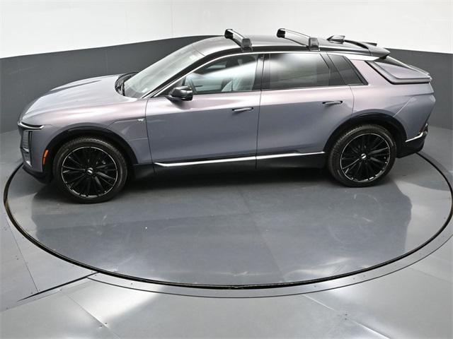 new 2025 Cadillac LYRIQ car, priced at $69,059
