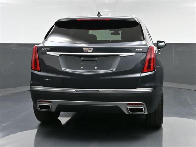 used 2022 Cadillac XT5 car, priced at $35,798