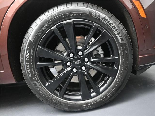 used 2022 Cadillac XT6 car, priced at $35,069