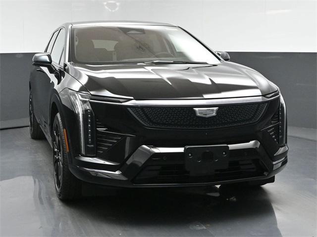 new 2025 Cadillac OPTIQ car, priced at $54,990
