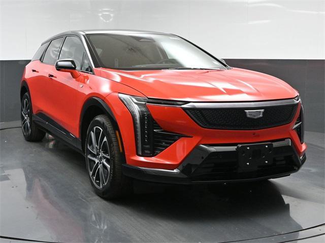 new 2025 Cadillac OPTIQ car, priced at $56,590