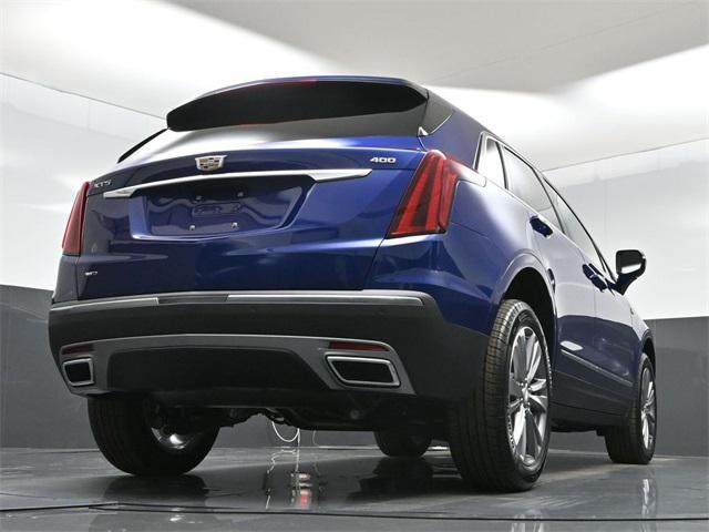 new 2025 Cadillac XT5 car, priced at $56,010