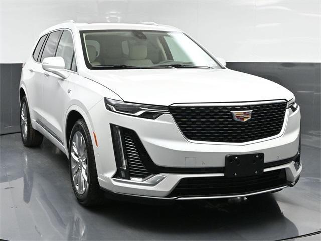 new 2025 Cadillac XT6 car