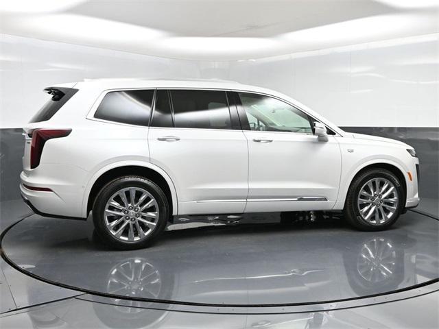new 2025 Cadillac XT6 car