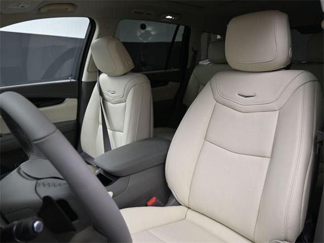 new 2025 Cadillac XT6 car