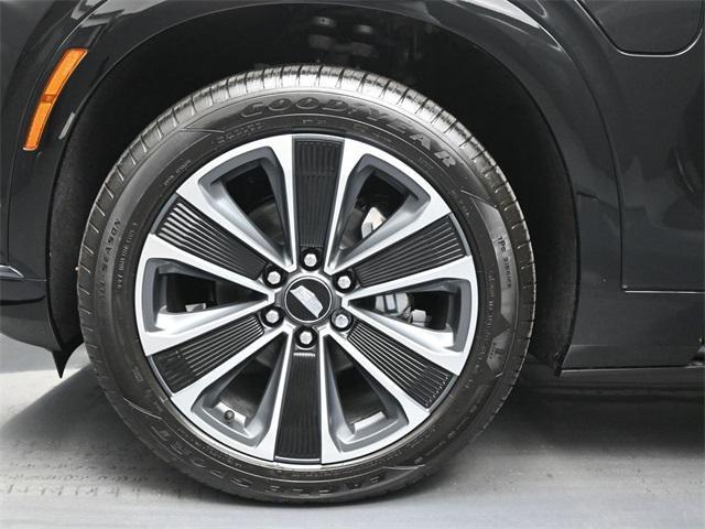 new 2026 Cadillac VISTIQ car, priced at $81,015