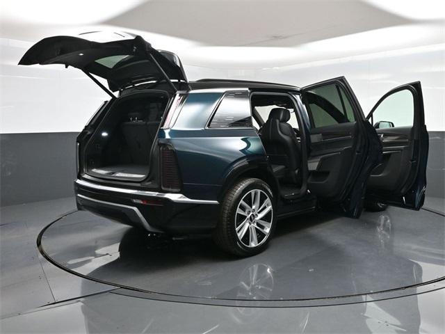 new 2026 Cadillac VISTIQ car, priced at $82,213