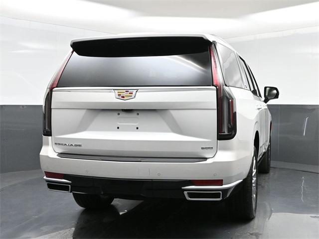 new 2024 Cadillac Escalade car