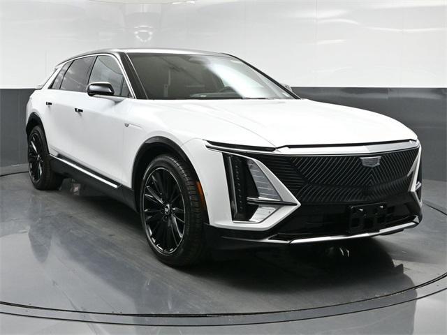 new 2025 Cadillac LYRIQ car, priced at $69,010