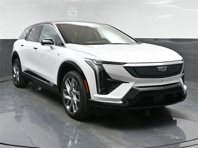 new 2025 Cadillac OPTIQ car, priced at $56,565