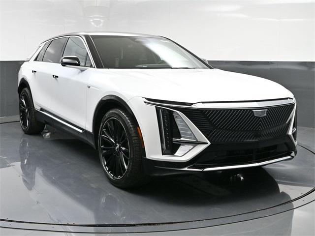 new 2025 Cadillac LYRIQ car