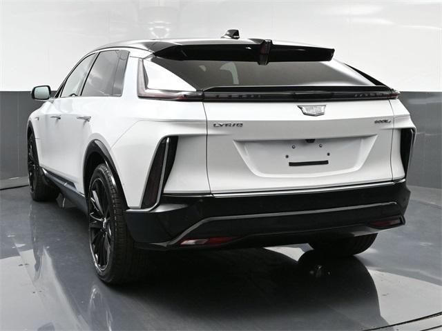 new 2025 Cadillac LYRIQ car