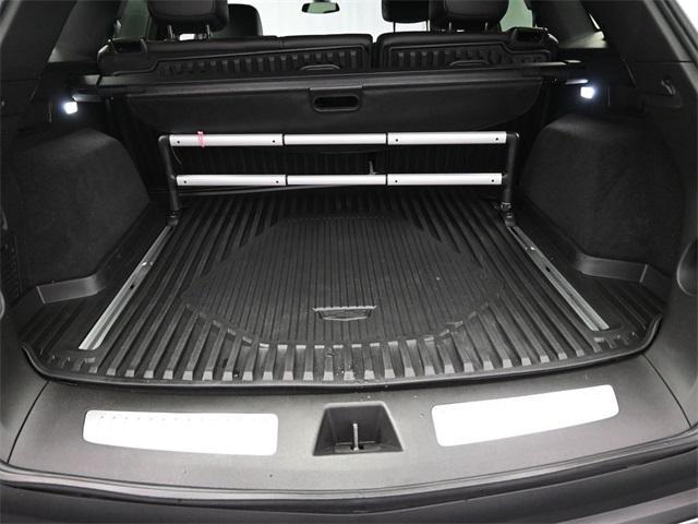 used 2022 Cadillac XT5 car, priced at $35,588