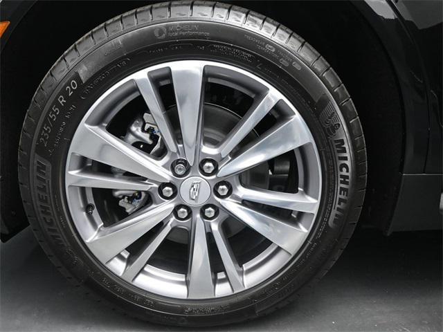 new 2025 Cadillac XT5 car, priced at $55,110