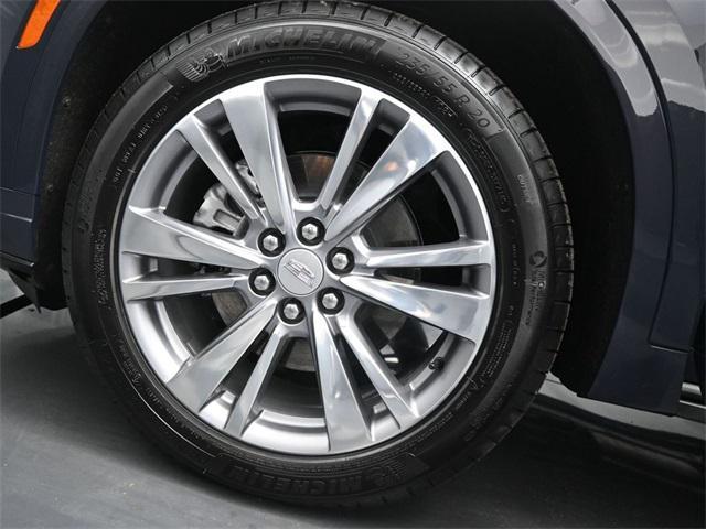 new 2025 Cadillac XT6 car