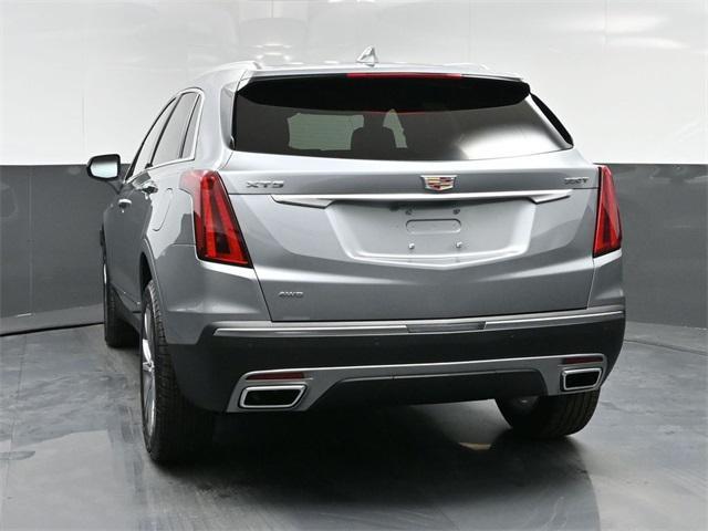 new 2025 Cadillac XT5 car, priced at $54,385