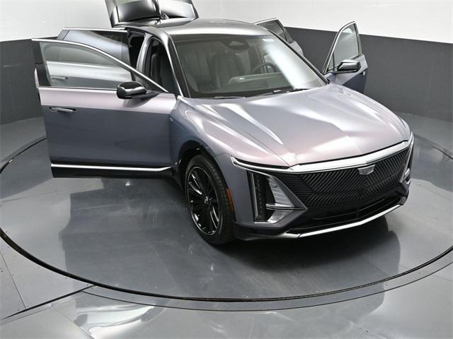 new 2025 Cadillac LYRIQ car, priced at $67,405