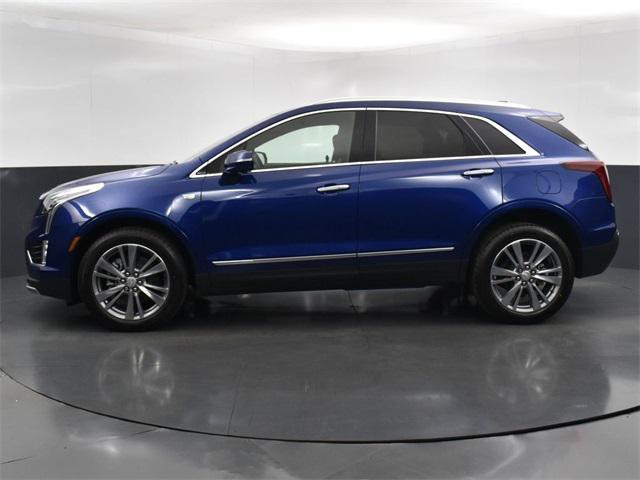 new 2025 Cadillac XT5 car