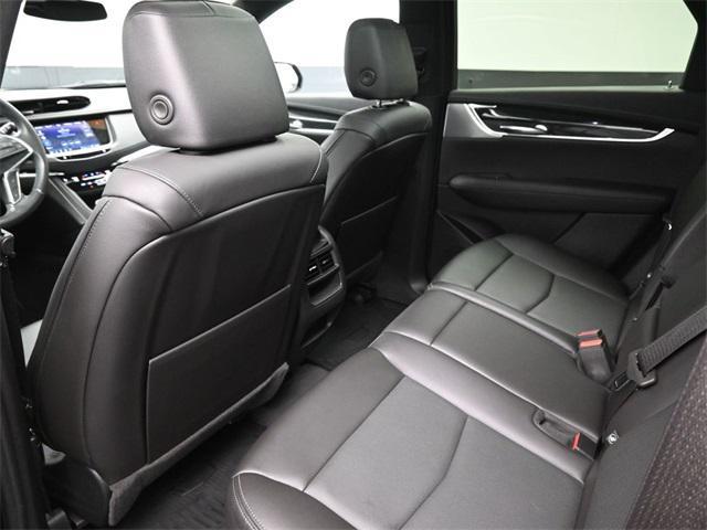 used 2022 Cadillac XT5 car, priced at $31,791
