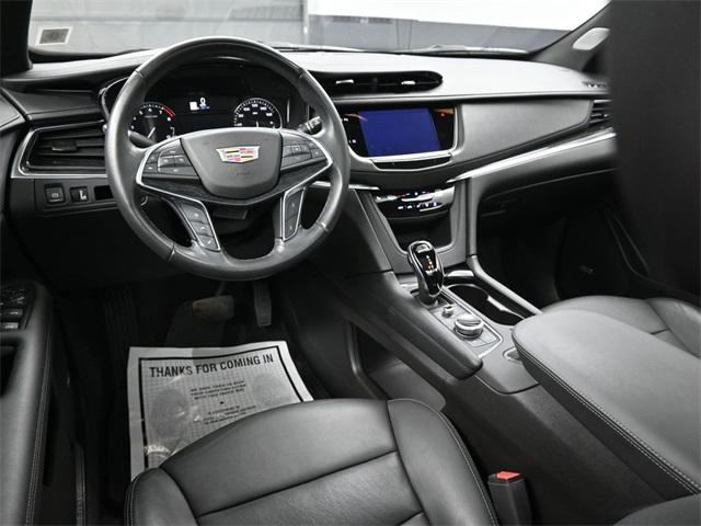 used 2022 Cadillac XT5 car, priced at $31,791