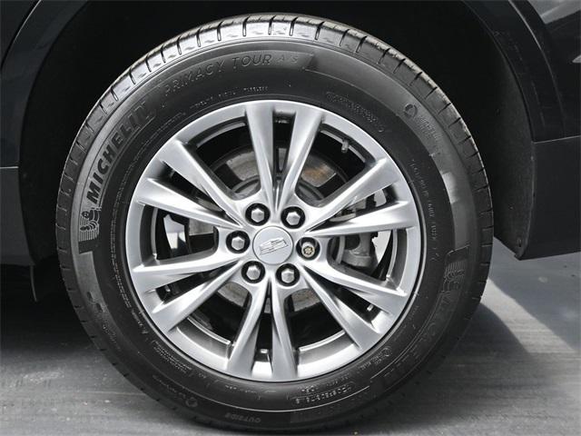 used 2022 Cadillac XT5 car, priced at $31,791