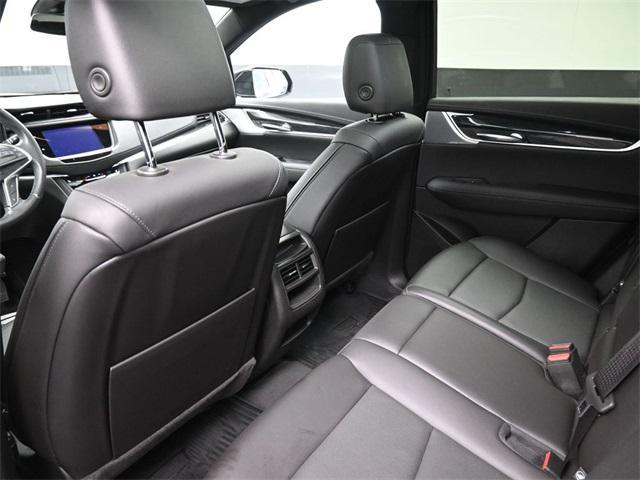 used 2022 Cadillac XT5 car, priced at $31,791