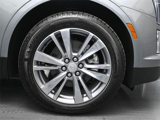 new 2025 Cadillac XT5 car, priced at $55,485