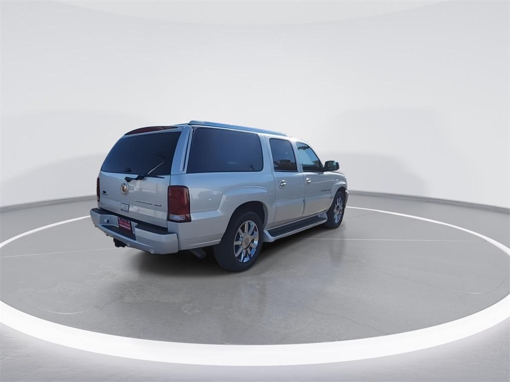 used 2006 Cadillac Escalade ESV car, priced at $12,678