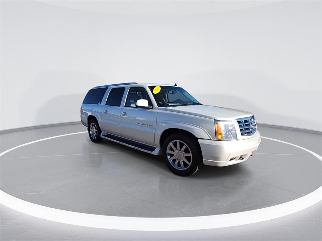 used 2006 Cadillac Escalade ESV car, priced at $12,678