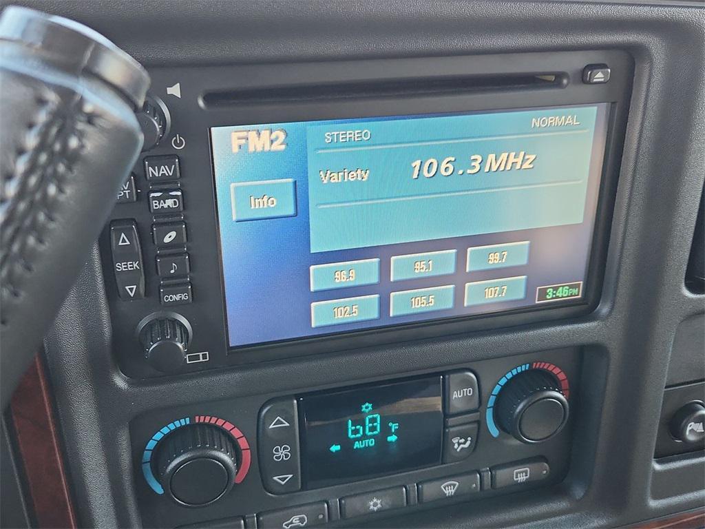 used 2006 Cadillac Escalade ESV car, priced at $12,678