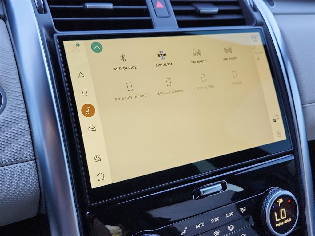 used 2023 Land Rover Discovery car, priced at $49,887