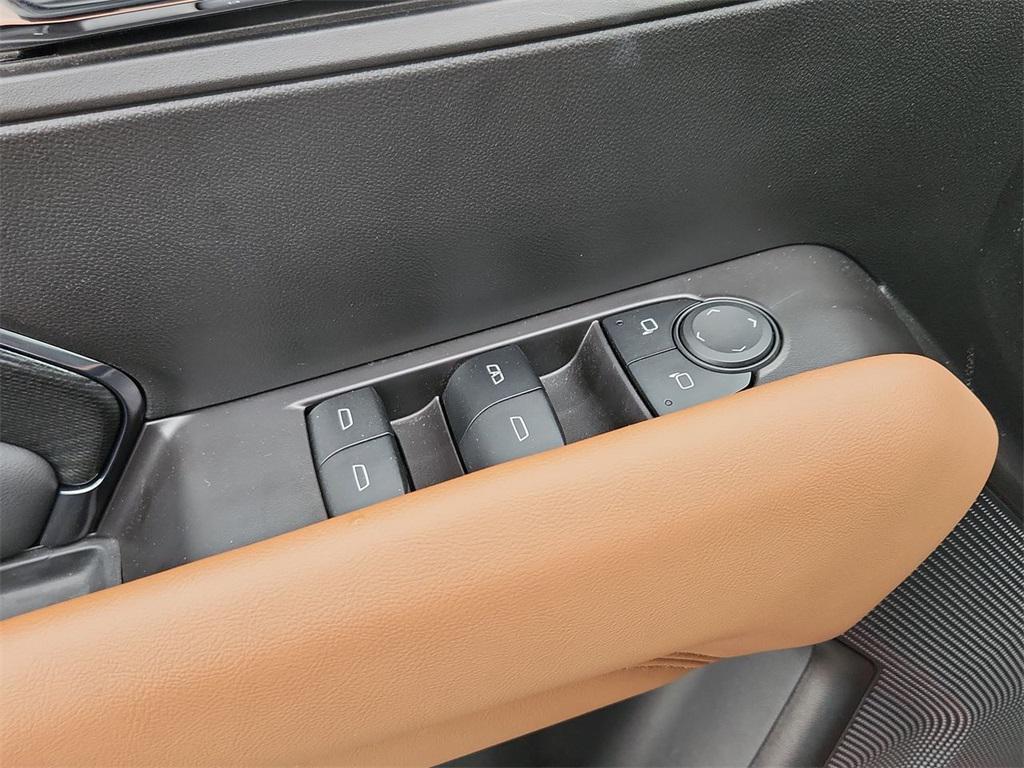 used 2024 GMC Canyon car, priced at $43,899