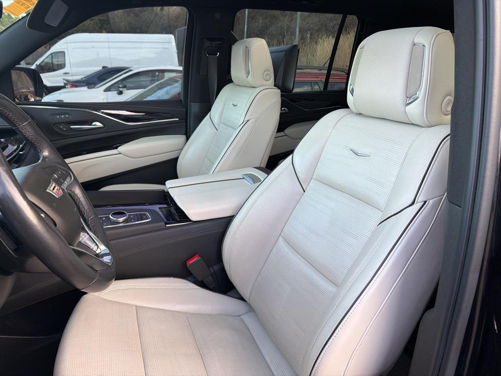 used 2021 Cadillac Escalade ESV car, priced at $60,529