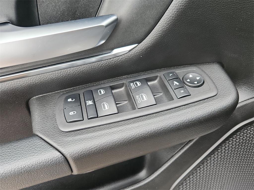 used 2024 Ram 1500 car, priced at $43,175