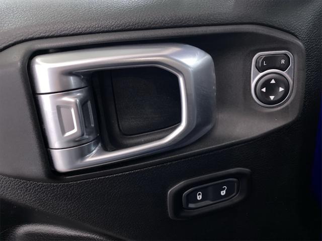 used 2020 Jeep Wrangler Unlimited car, priced at $27,548