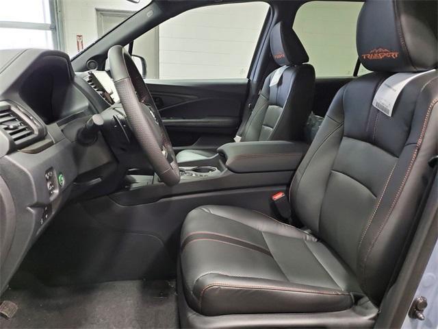 new 2025 Honda Ridgeline car, priced at $44,585