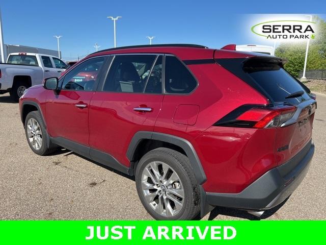 used 2020 Toyota RAV4 car, priced at $31,977