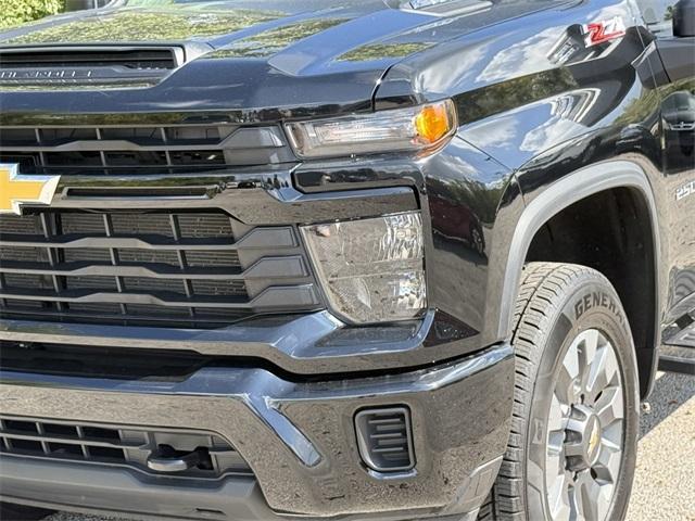 used 2024 Chevrolet Silverado 2500 car, priced at $44,977