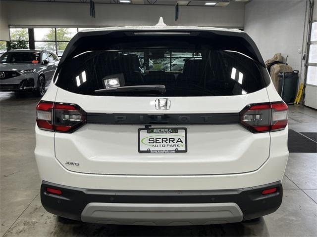 used 2025 Honda Pilot car, priced at $42,977