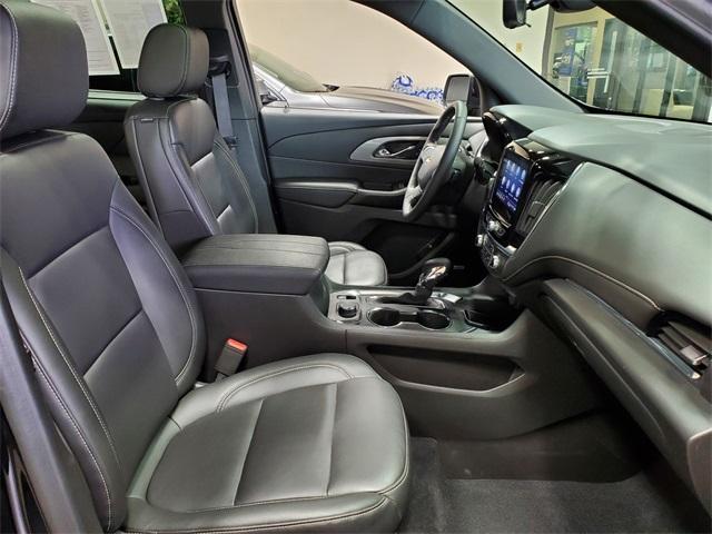 used 2023 Chevrolet Traverse car, priced at $37,977