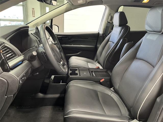 used 2025 Honda Odyssey car, priced at $44,977