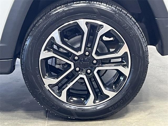used 2022 Jeep Compass car, priced at $22,977
