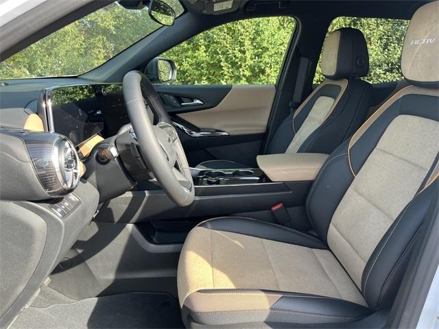 new 2026 Chevrolet Equinox car, priced at $35,390