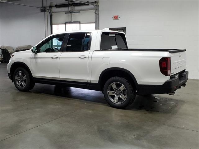 new 2024 Honda Ridgeline car, priced at $44,430