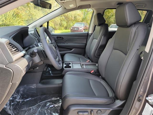 new 2026 Honda Odyssey car, priced at $44,429